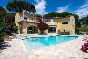 Chloé GROSGEORGE - CLOE ATELIER D'ARCHITECTURE